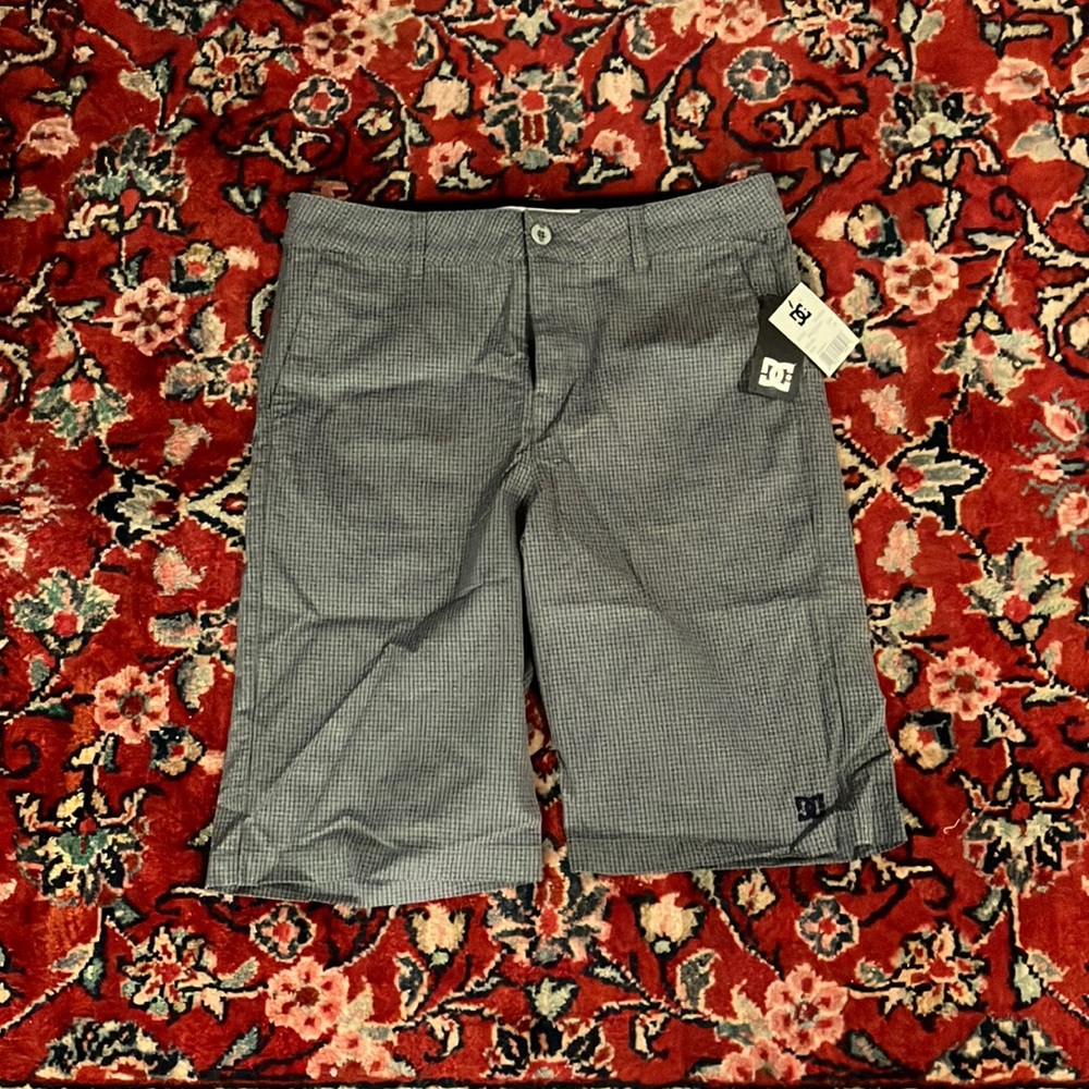 DC Apparel Shorts Size 30 Grey!